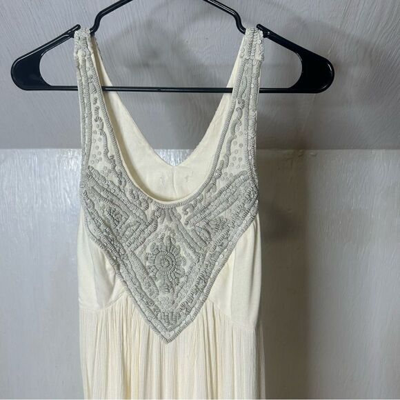 Ecote Urban Outfitters Triton Crossback Boho Embellished Maxi Dress - Picture 11 of 14